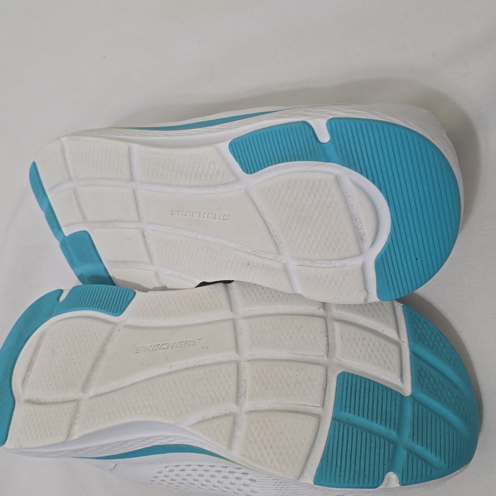 Skechers Slip On, 6.5 - Picture 5 of 6